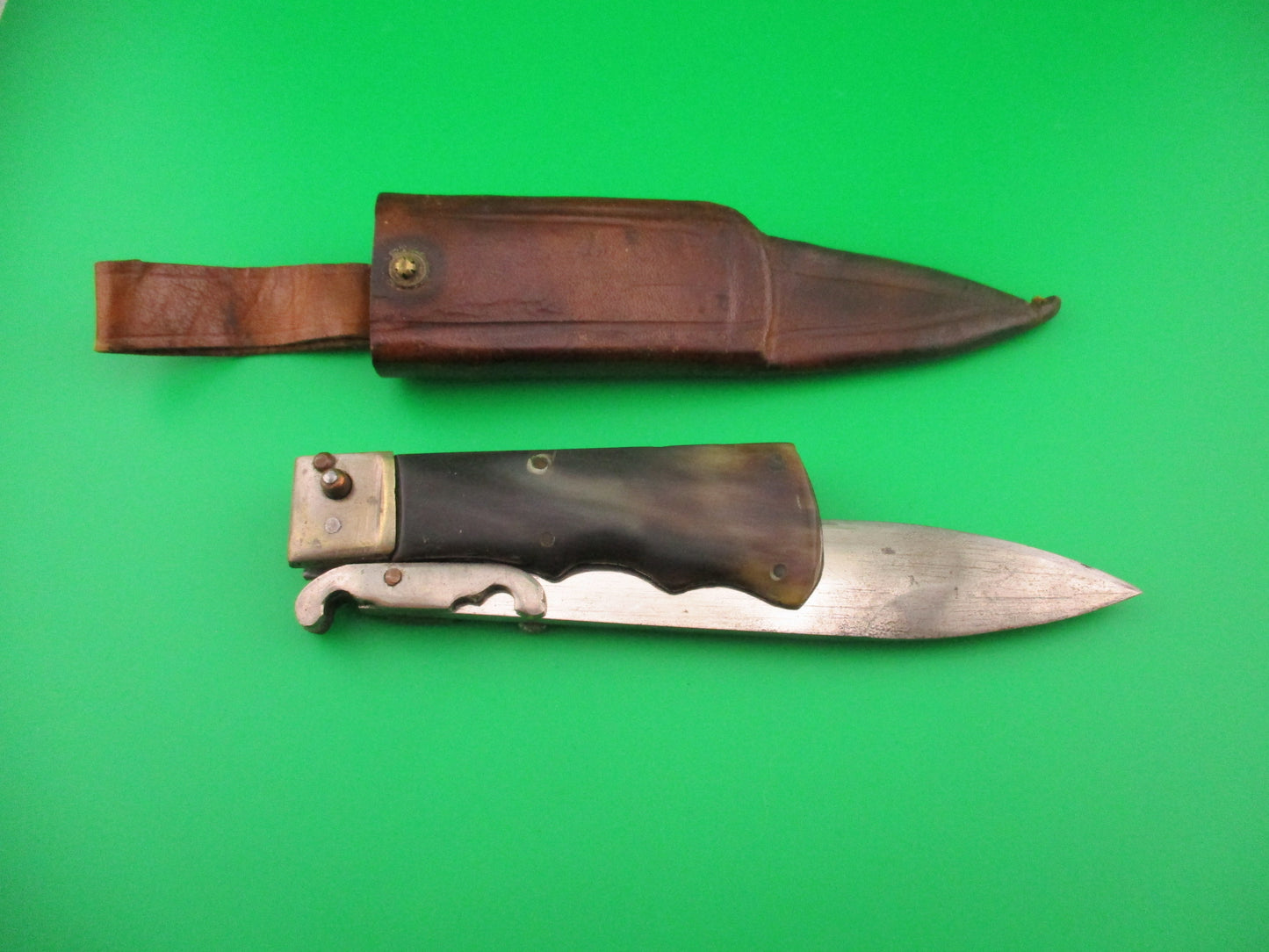 25cm Spanish Pig Sticker Vintage 1960s Automatic sheath knife w guards