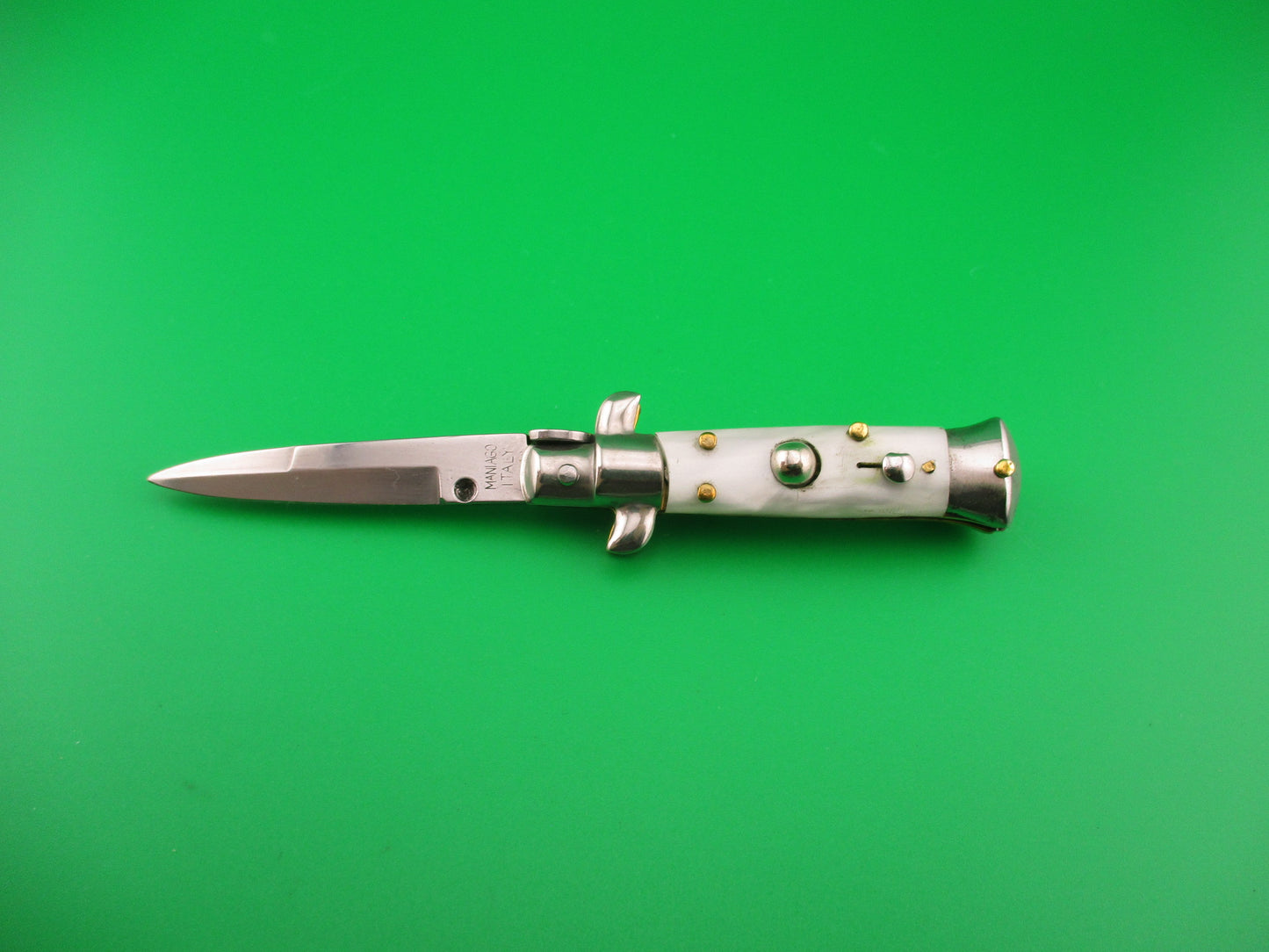 MANIAGO ITALY 12cm Italian Swivel bolster Bayonet Pearlex automatic knife