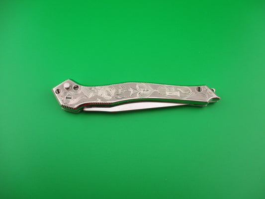 Sterile 22cm Russian All Metal Lion Soldier Decorated Coil Spring Automatic knife