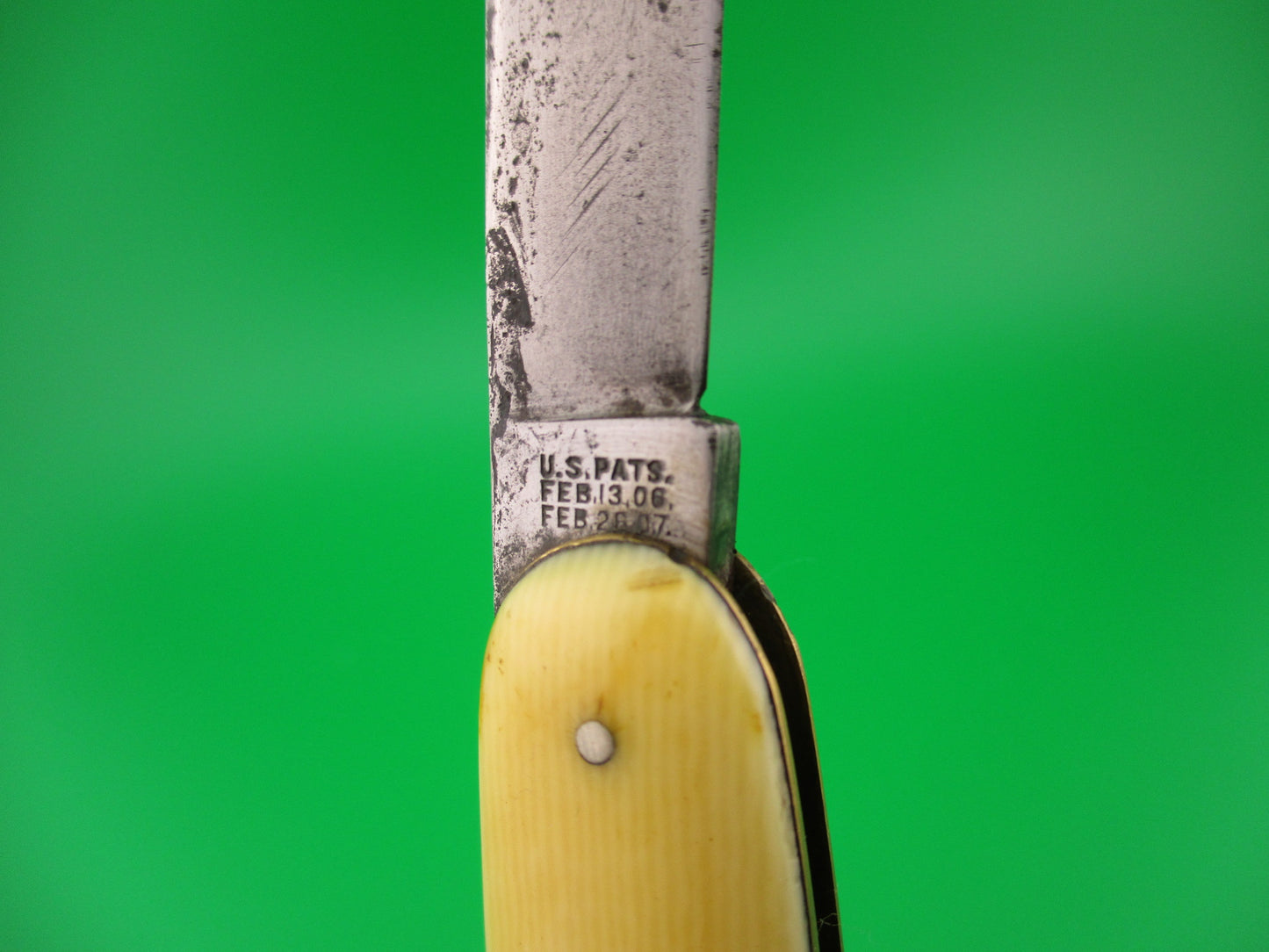 SCHRADE CUT CO Large 3 3/4" Single Ivory celluloid automatic knife