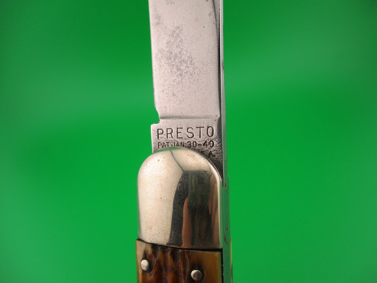 PRESTO M2 Bone WWII vintage Paratrooper jigged bone automatic knife