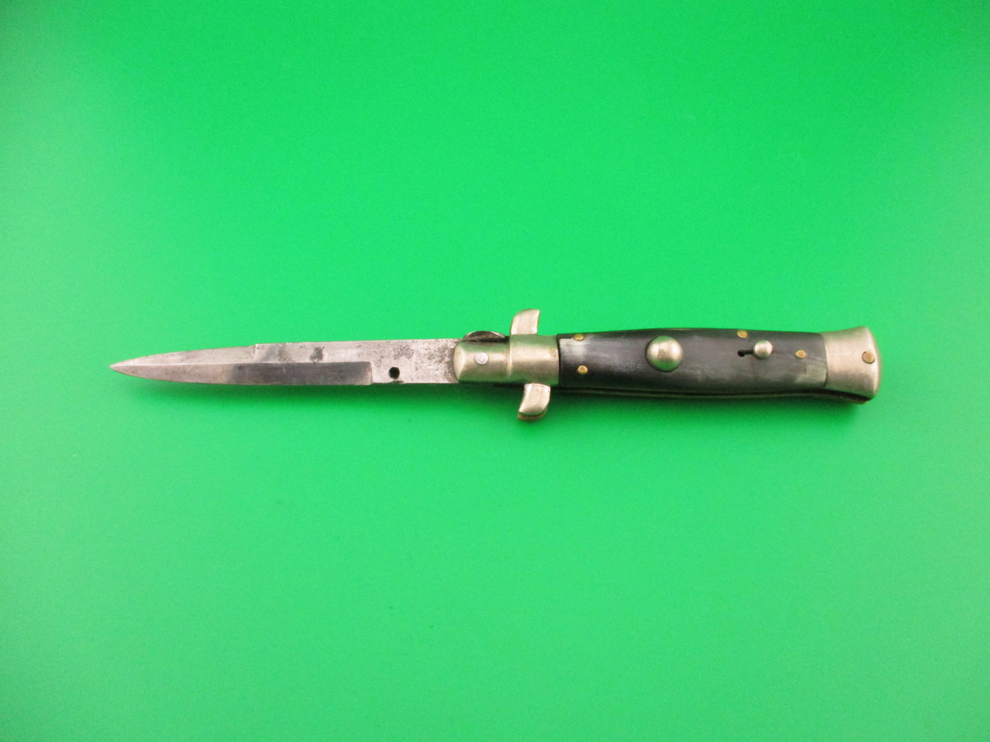 Sterile 16cm Italian picklock 1950s vintage Horn Bayonet automatic knife