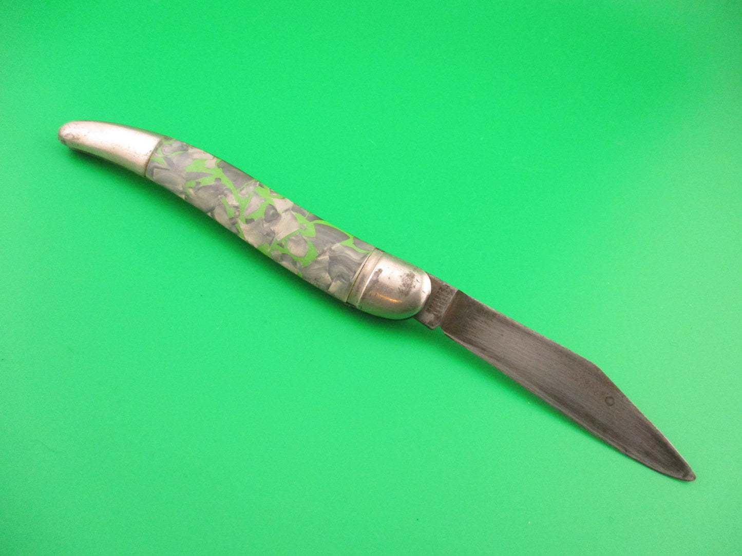 Hammer Brand Imperial Toothpick Gray Pearl & Green 1950s switchblade Book knife