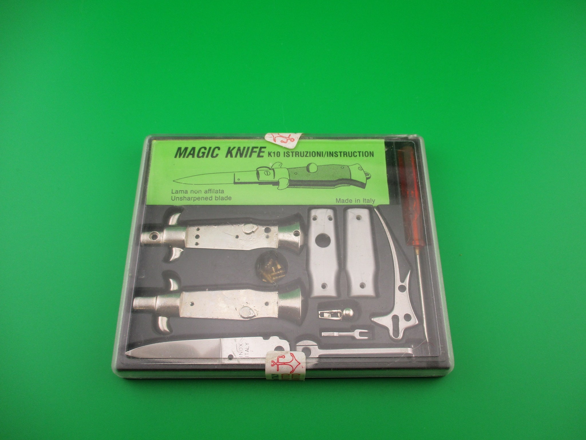 Magic Knife kit Italian Keychain size switchblade gray pearl scales ...