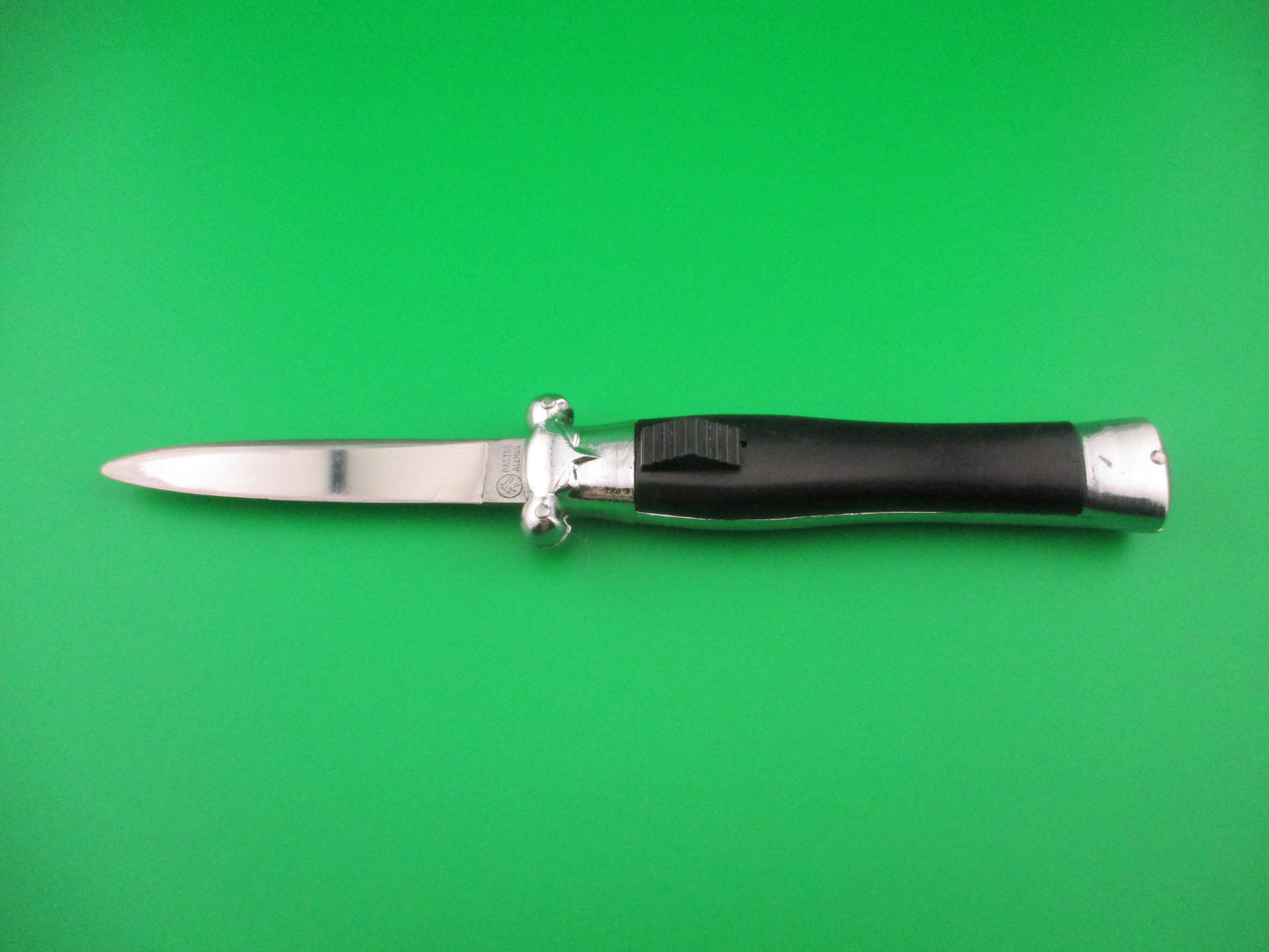 PASTOR ALEMAN Bird of Prey 21cm Italian OTF Black 1970s automatic DA knife