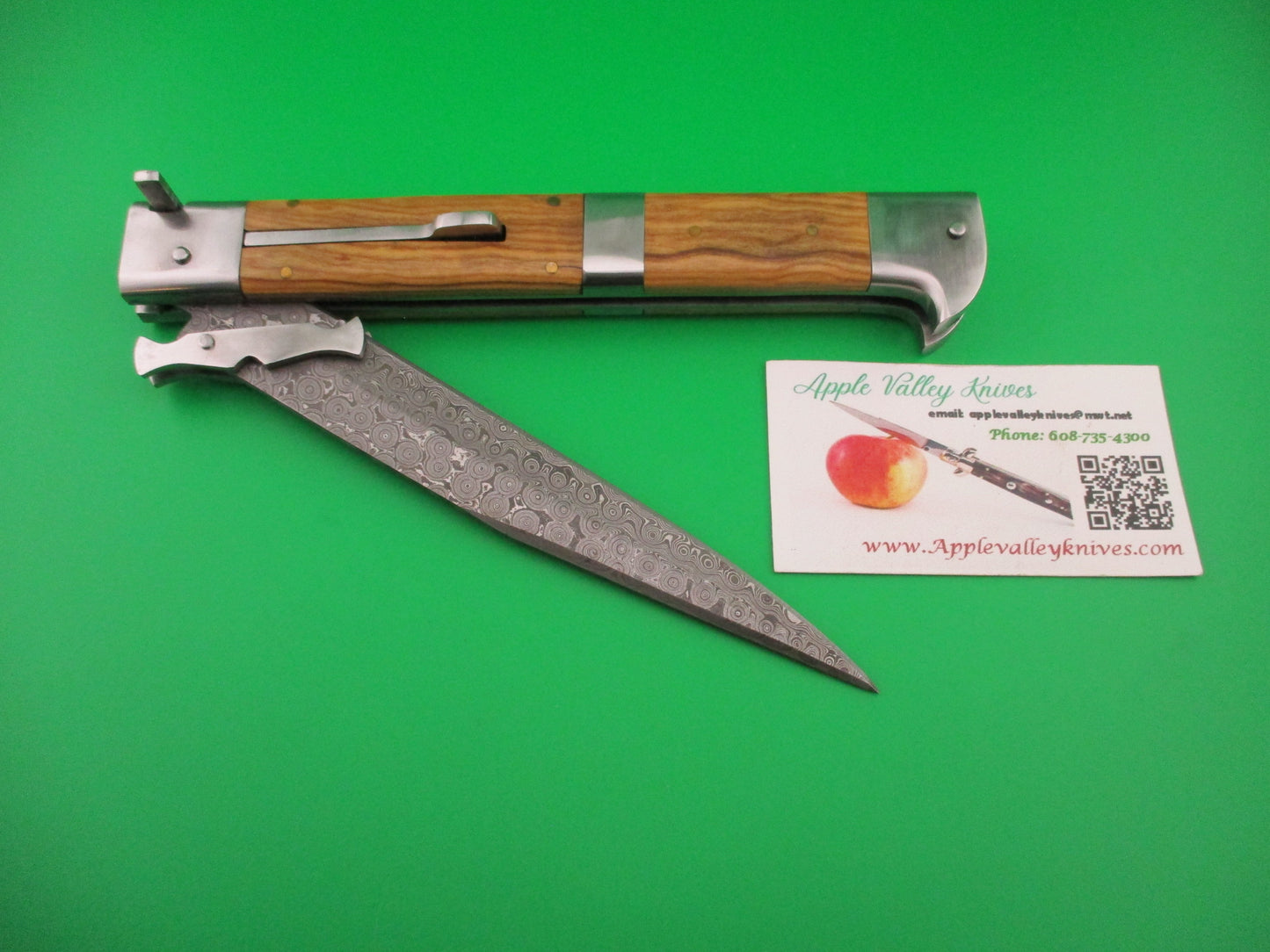 Ahmad 33cm Custom Bird's Head Damascus Saber Swing Guard automatic knife