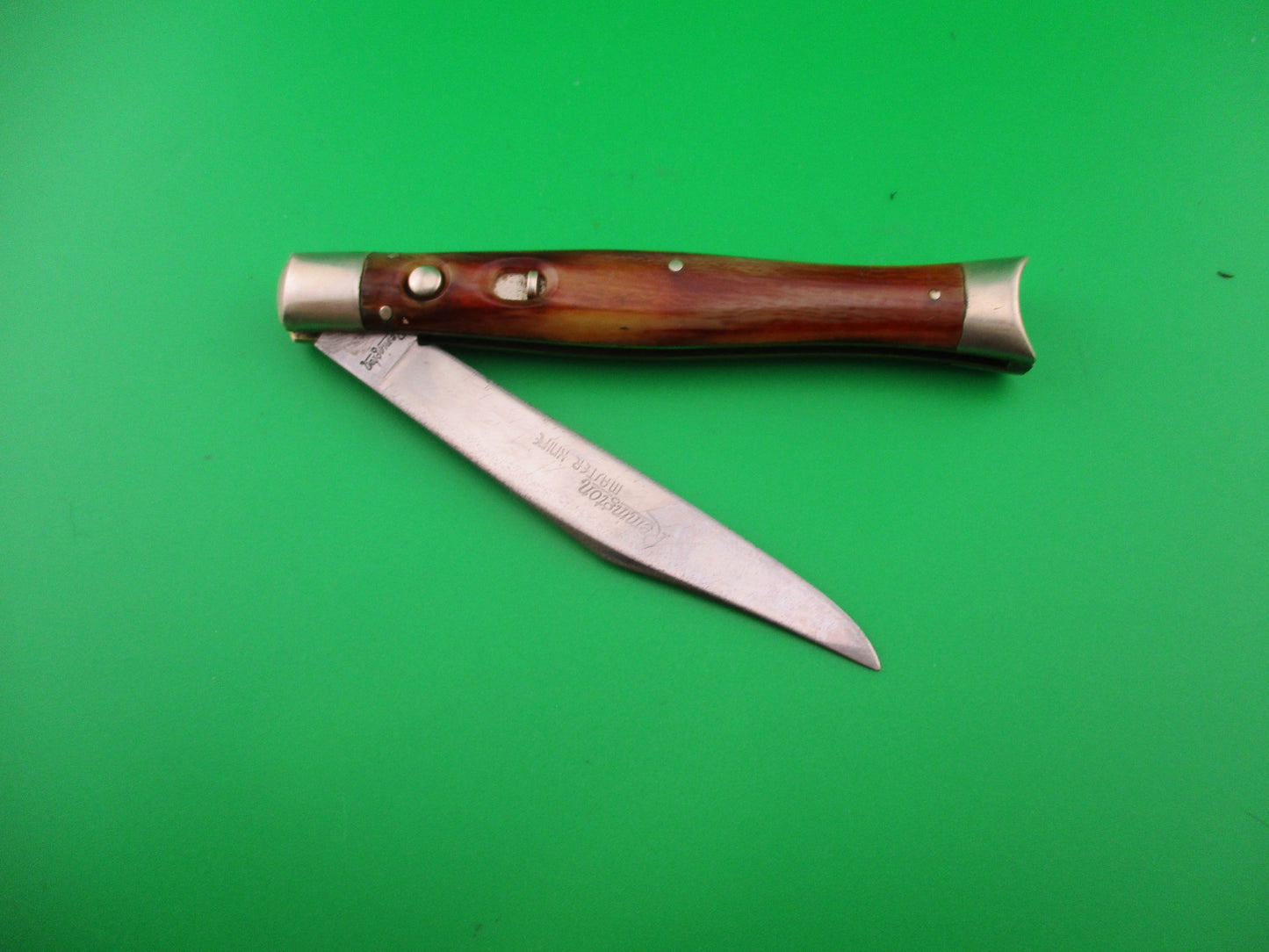 Remington R655 Fishtail Horn Pyralin Vintage 1940s automatic knife