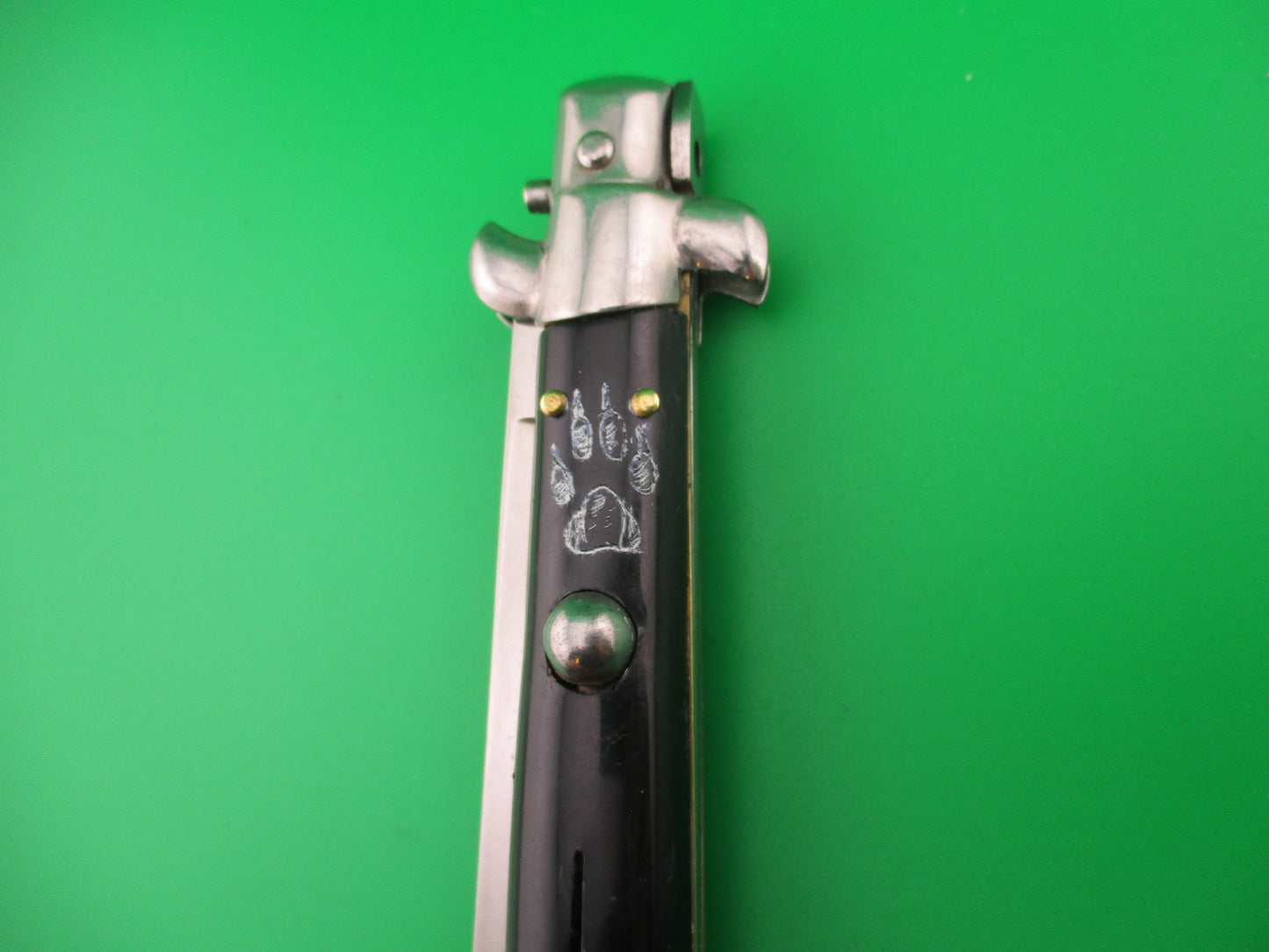 INOX 28cm Italian Stiletto BIG CAT & Wolf Black Scrimshaw automatic knife