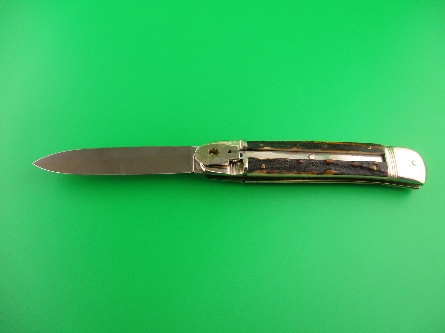 ROSTFREI Kissing Crane 11cm German Stag ROBERT KLAAS Lever automatic knife