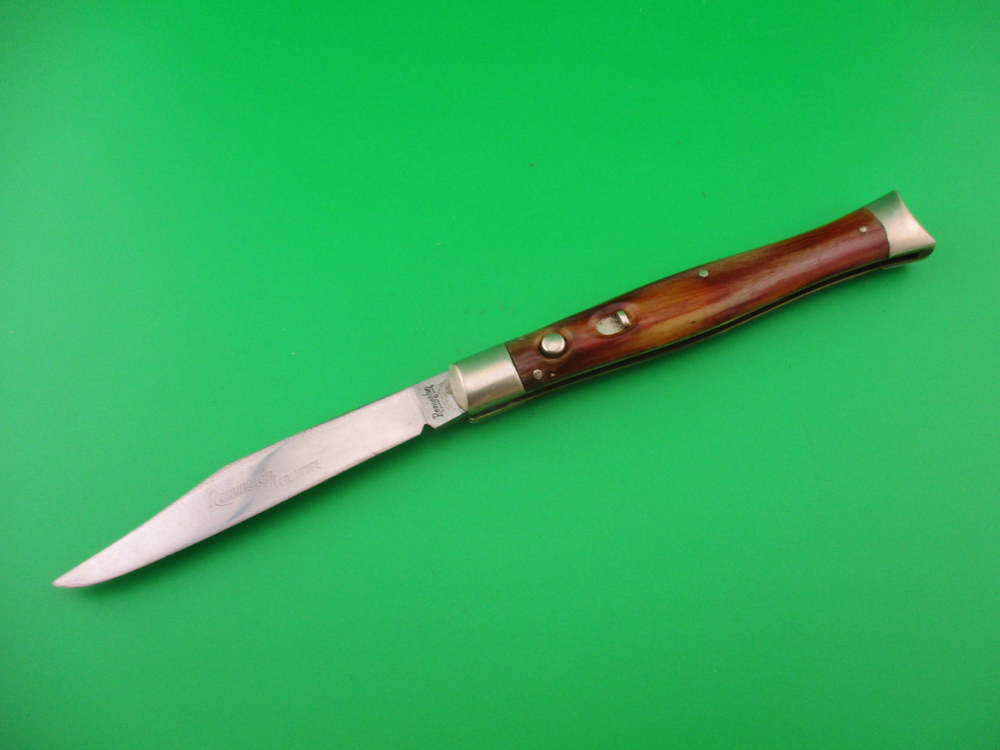 Remington R655 Fishtail Horn Pyralin Vintage 1940s automatic knife