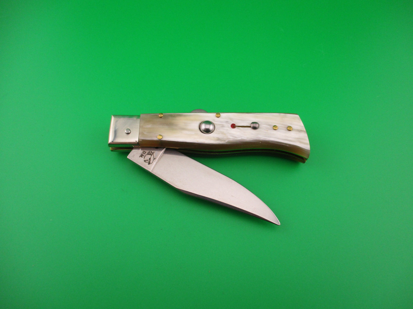 DM Dolphin 20cm Italian Humpback Red Dot Hunter Honey & Cream automatic knife