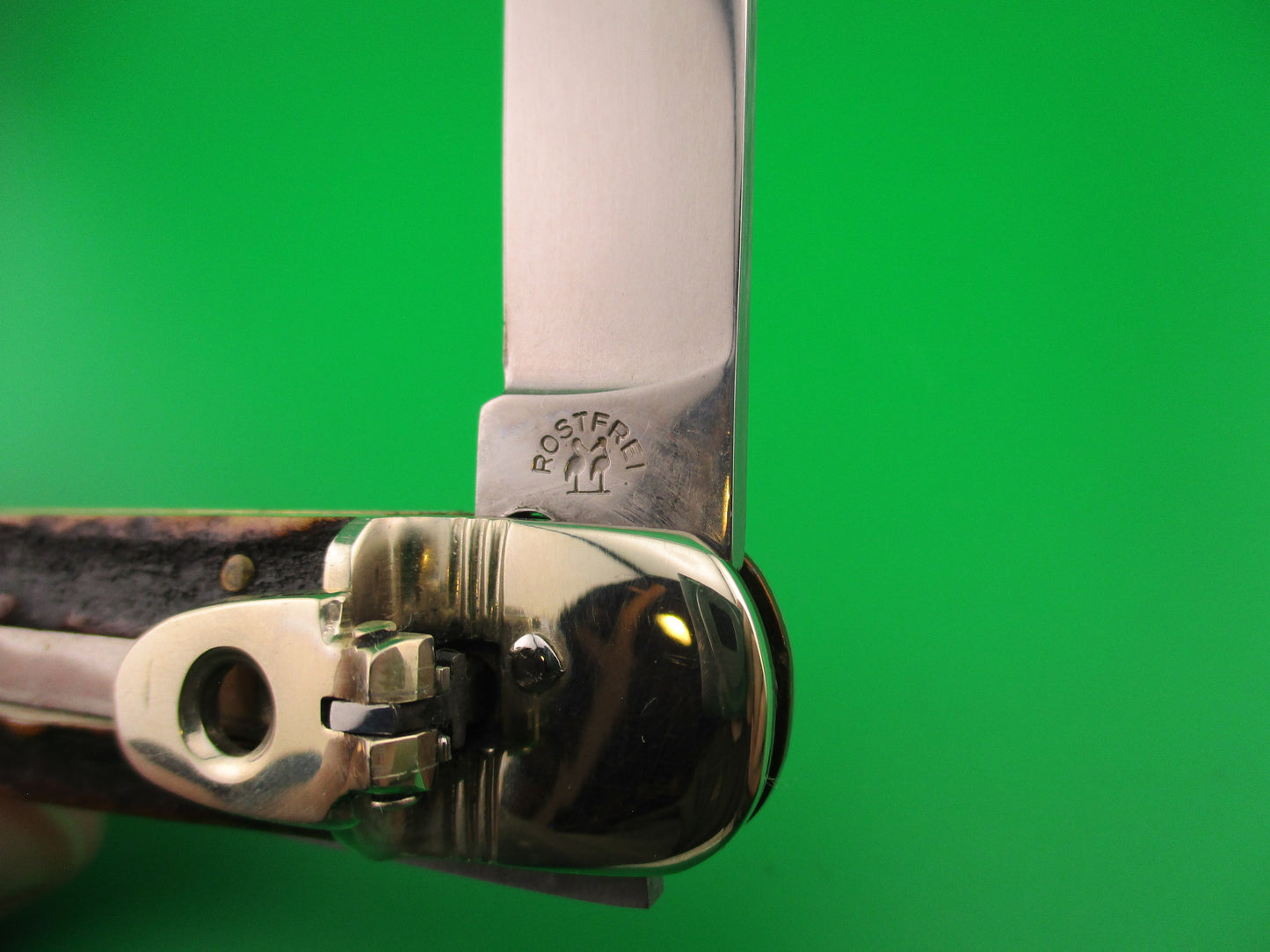 ROSTFREI Kissing Crane 11cm German Stag ROBERT KLAAS Lever automatic knife