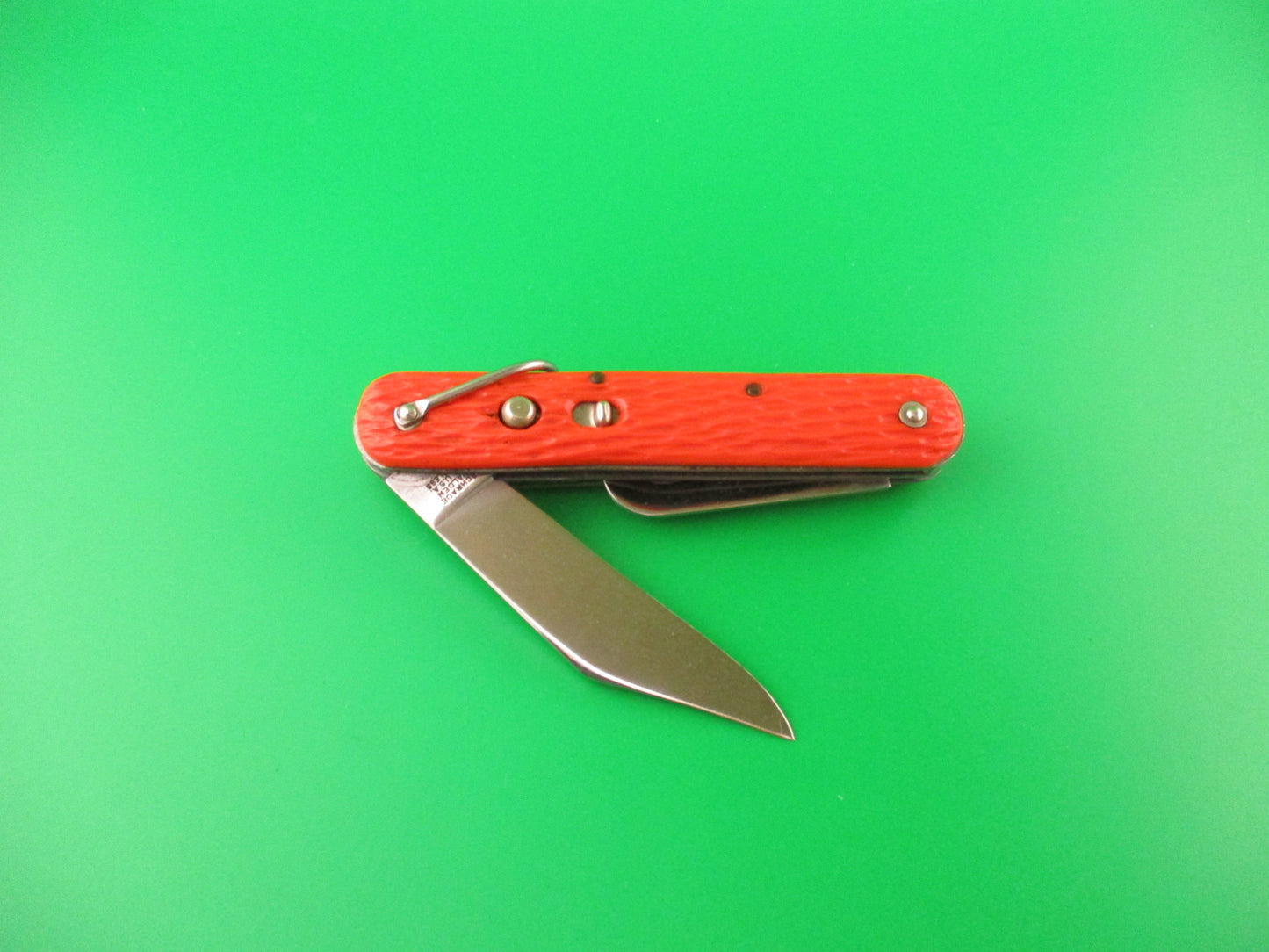 Schrade Walden vintage MC1 Orange military paratrooper switchblade in wrapper