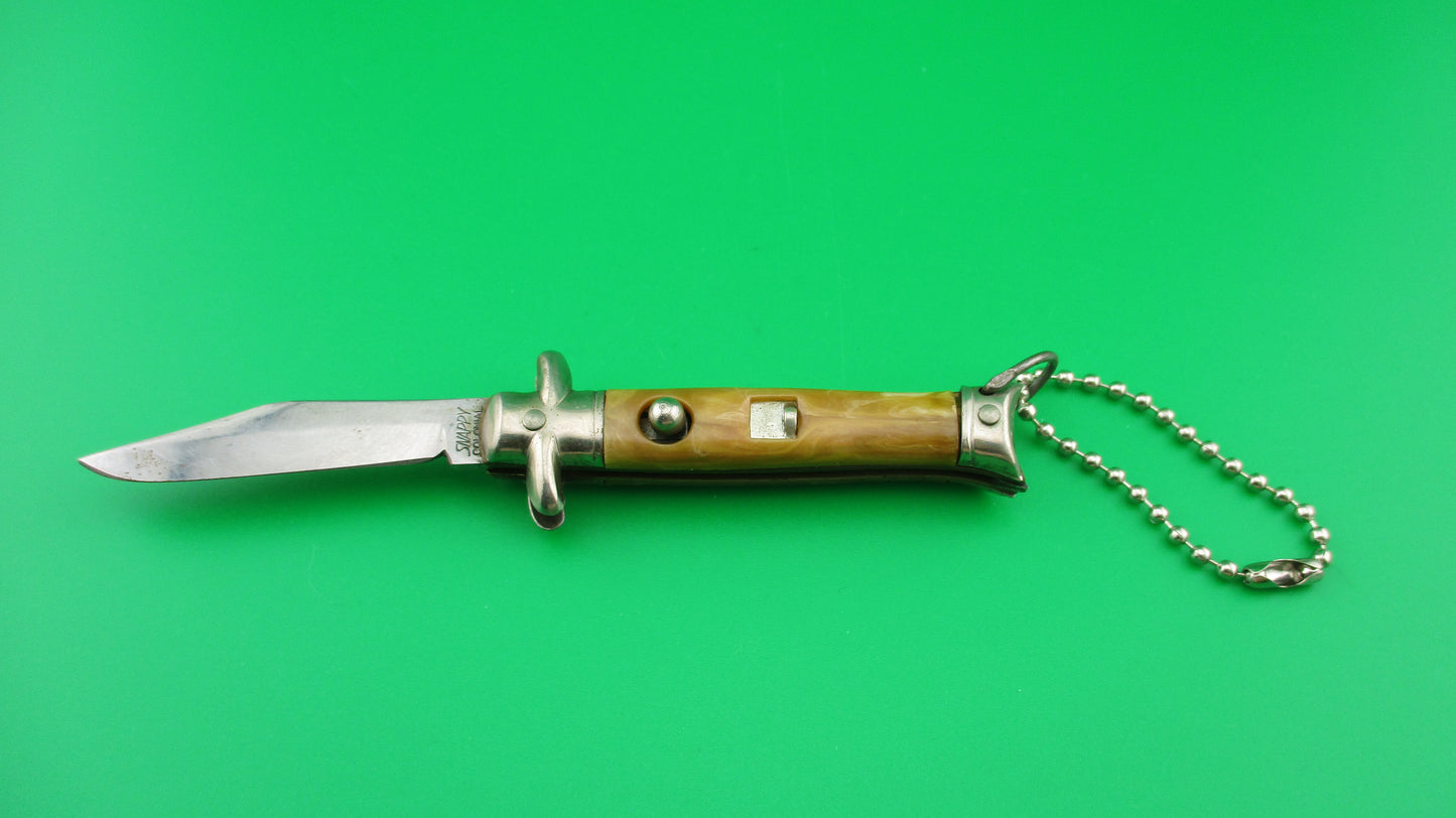 Colonial Snappy Vintage 1950s Rootbeer bowtie keychain switchblade knife