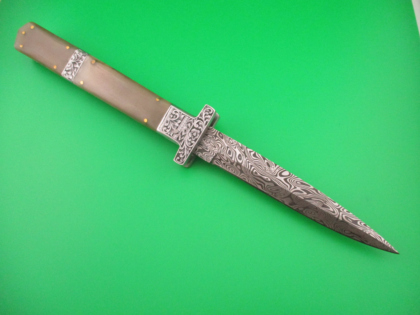 Unmarked 32cm Custom T Bolster Prioletta Damascus Horn Engraved automatic knife