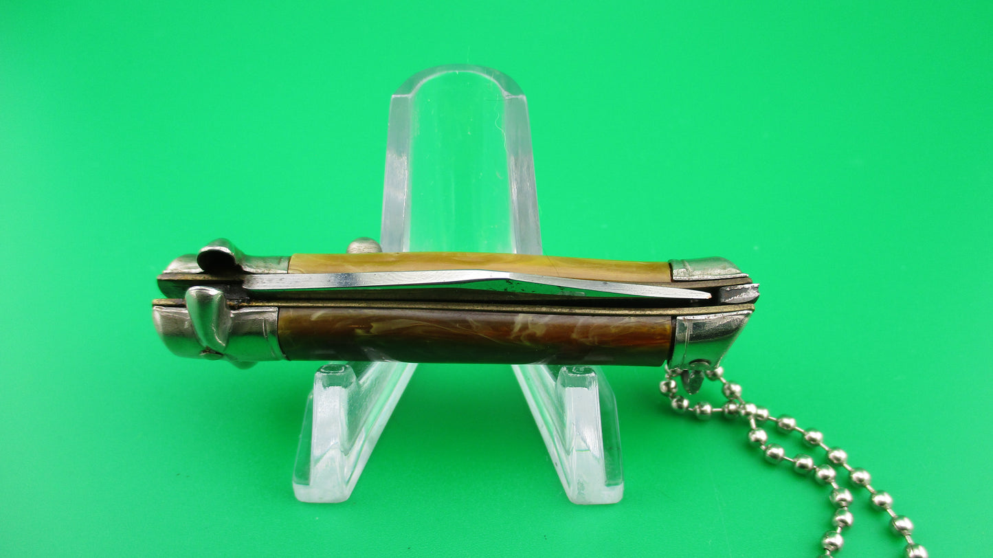 Colonial Snappy Vintage 1950s Rootbeer bowtie keychain switchblade knife