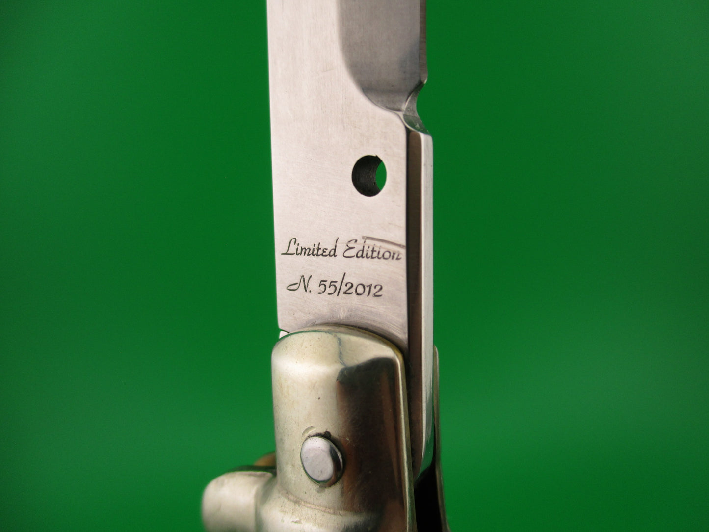 Frank Beltrame 28cm Italian Humpback Horn Limited Edition automatic knife
