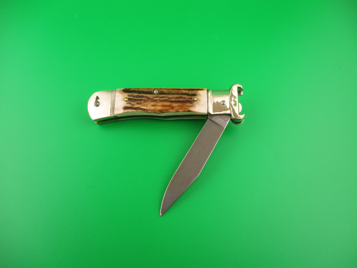 Hubertus SOLINGEN 11cm German Shell Puller Stag tang stamped automatic lever knife