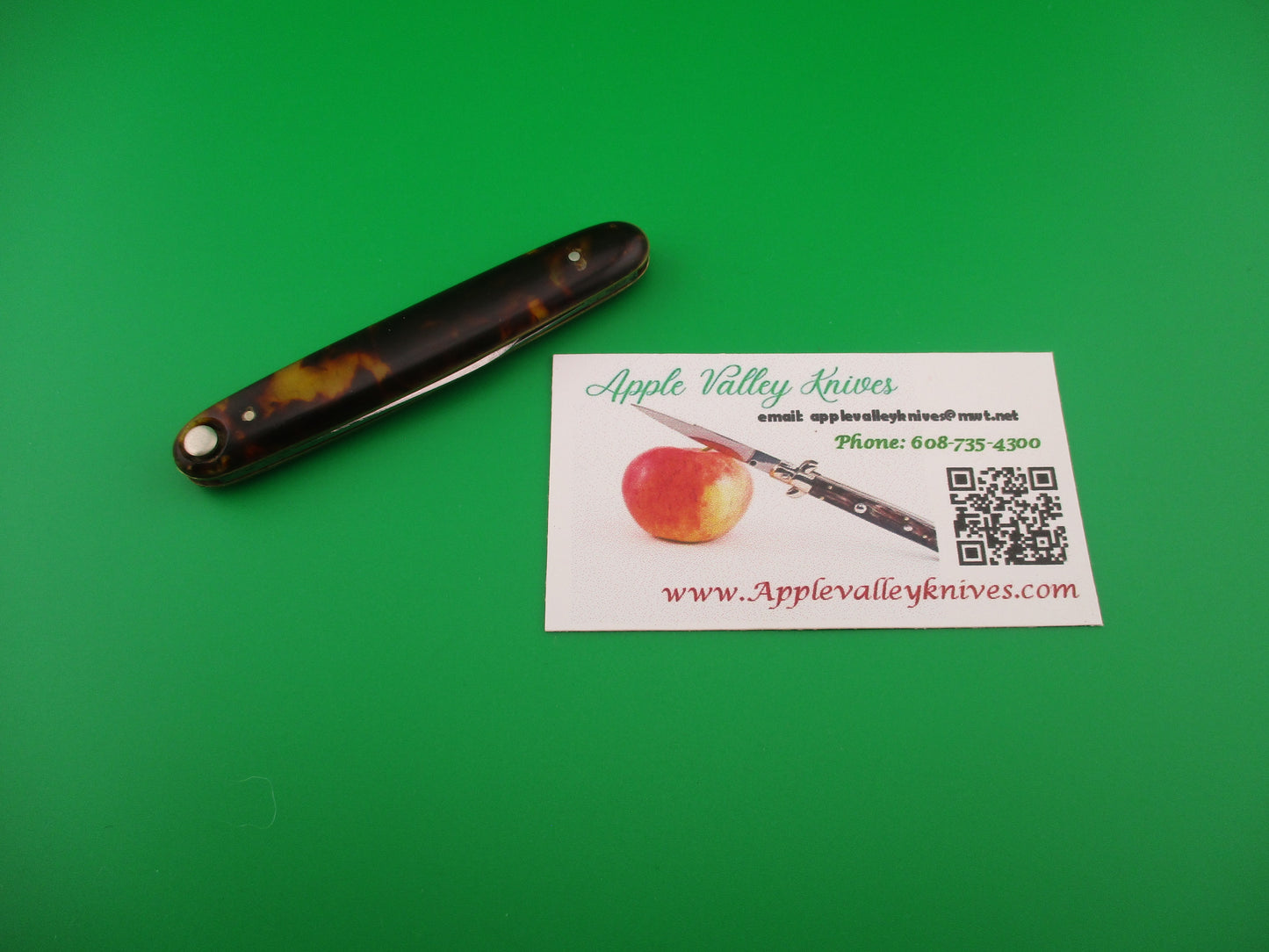 Press Button Knife Co #102 medium double Tortoise celluloid automatic knife Pat Applied For