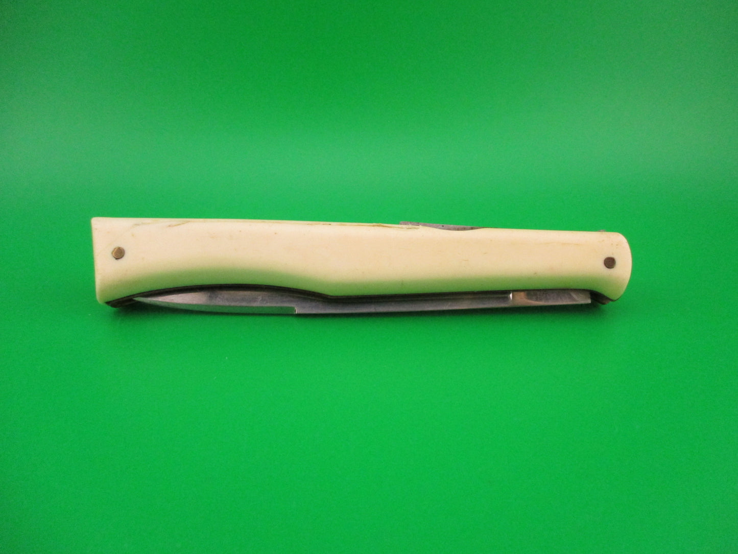 VIRGINIA INOX 21cm Ackermannchen style White Vintage Italian Switchblade