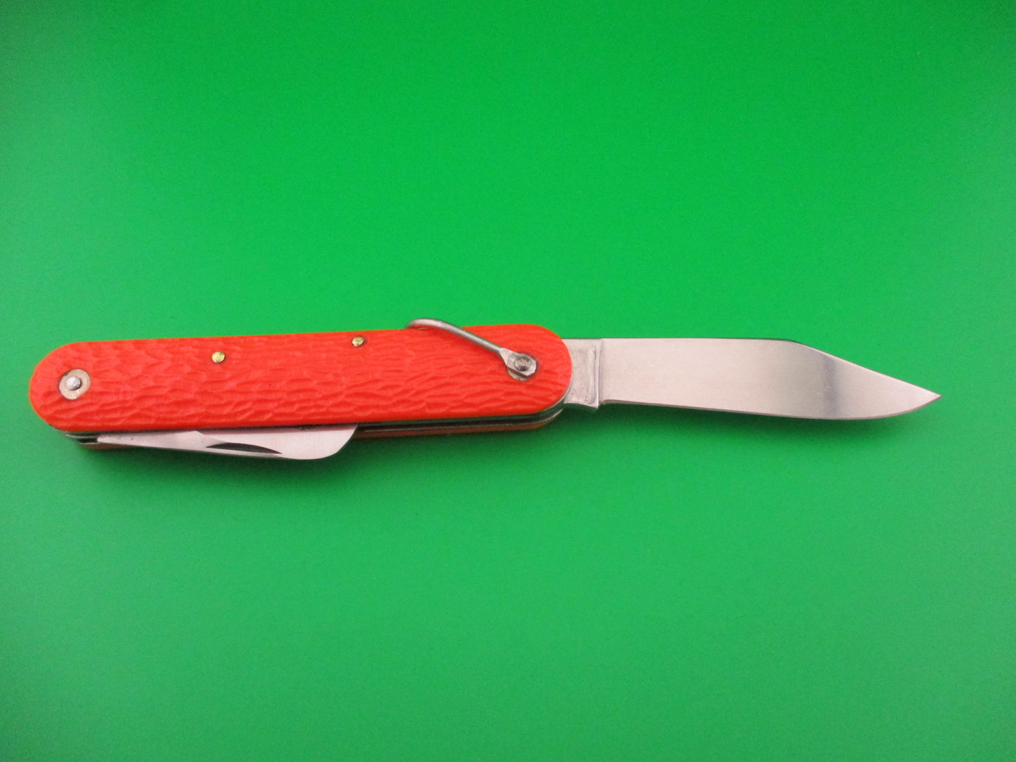 z CAMILLUS vintage MC1 Orange paratrooper automatic knife with hook blade