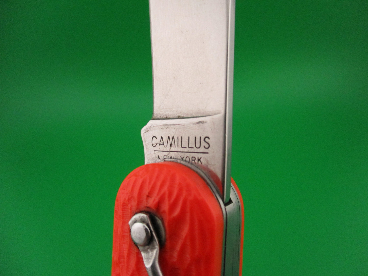 z CAMILLUS vintage MC1 Orange paratrooper automatic knife with hook blade