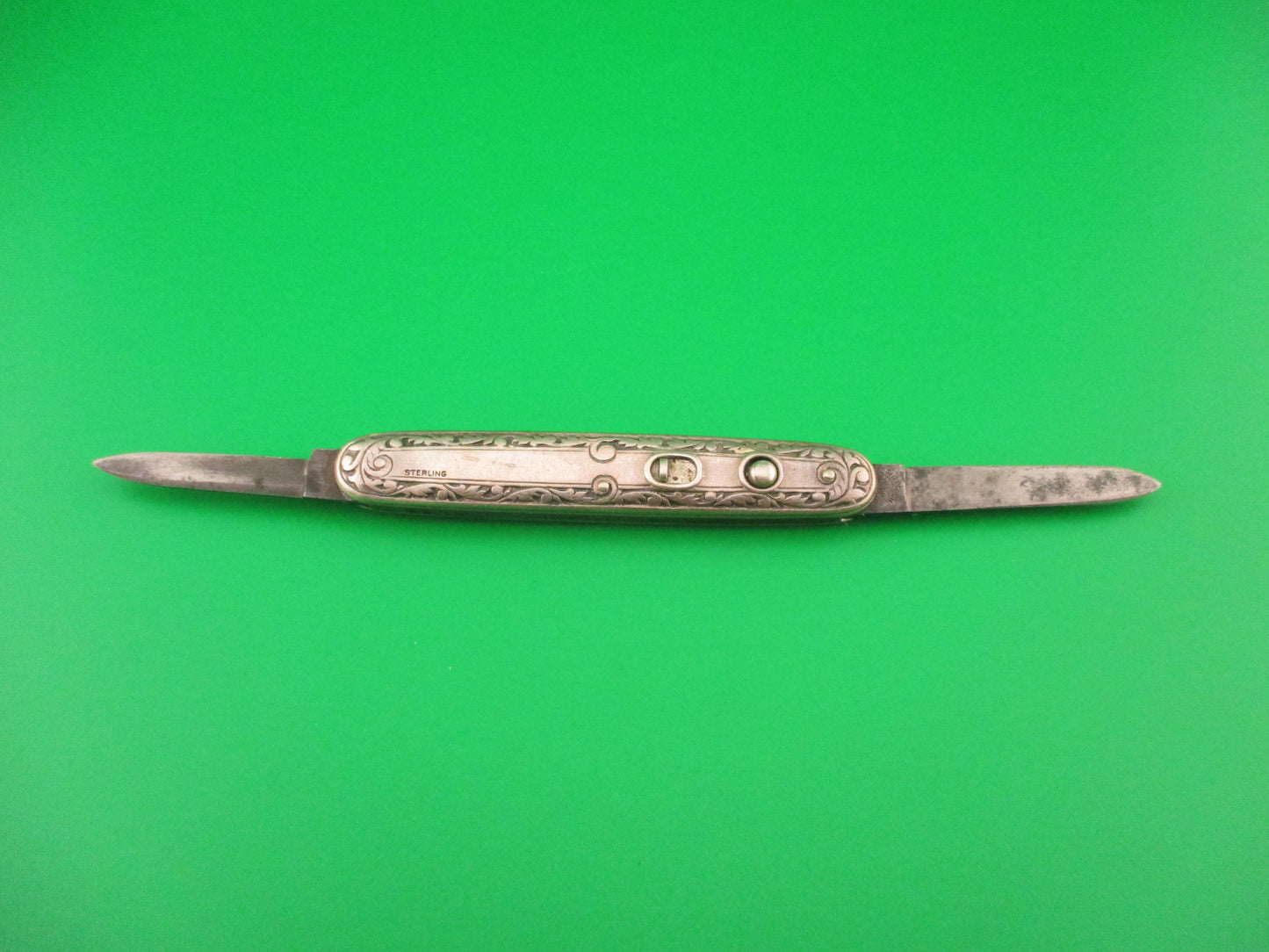 SHAPLEIGH DE HDW CO Small 2 7/8" Sterling Double Deluxe Scroll automatic knife B23