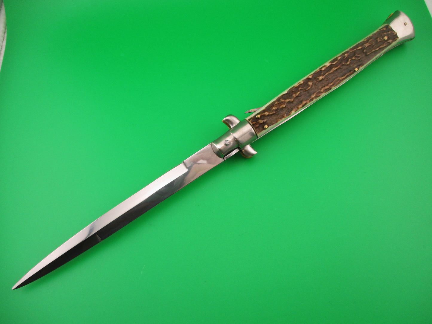 MANIAGO ITALY 33cm Quality Italian Stiletto Stag swivel nickel silver bolsters automatic knife