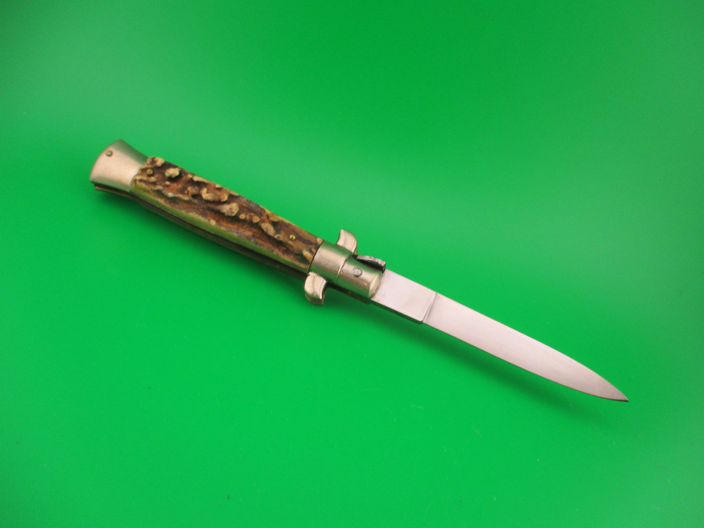 Sterile 20cm Italian transitional Stiletto Stag 1970s vintage automatic knife