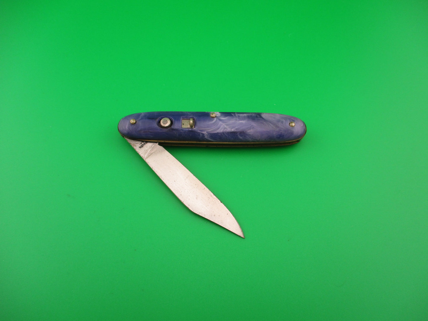 Edgemaster #108 Cigar Jack 1950s Vintage Purple swirl switchblade knife