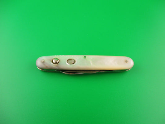 E. WECK & Son 3 3/8" Medium Double Pearl vintage automatic knife made by Schrade