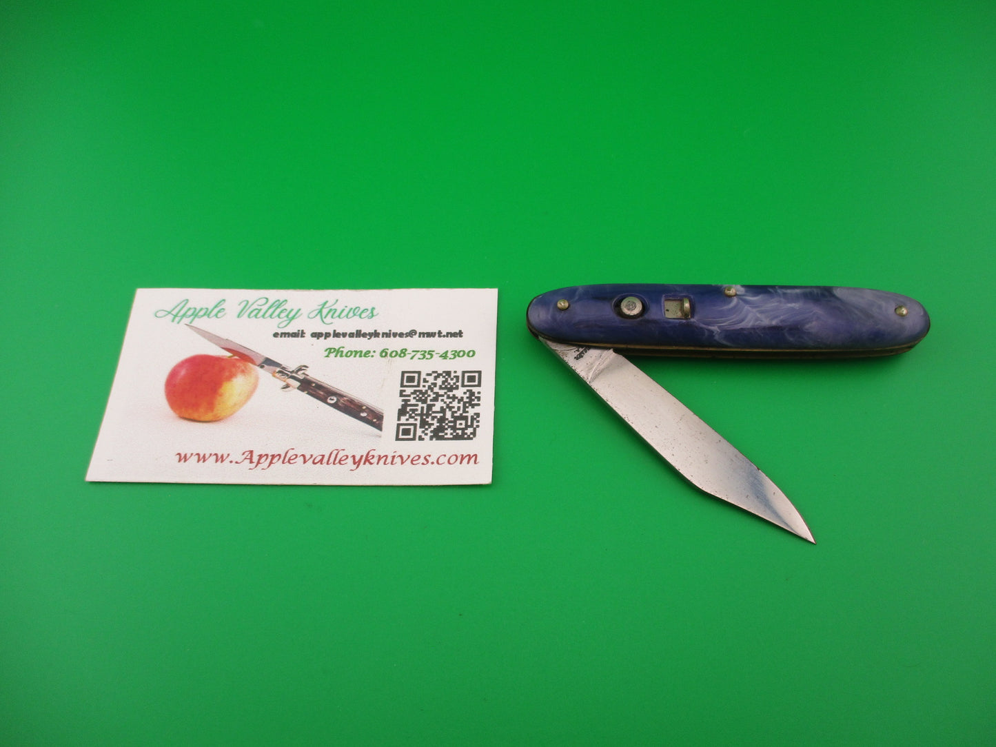 Edgemaster #108 Cigar Jack 1950s Vintage Purple swirl switchblade knife