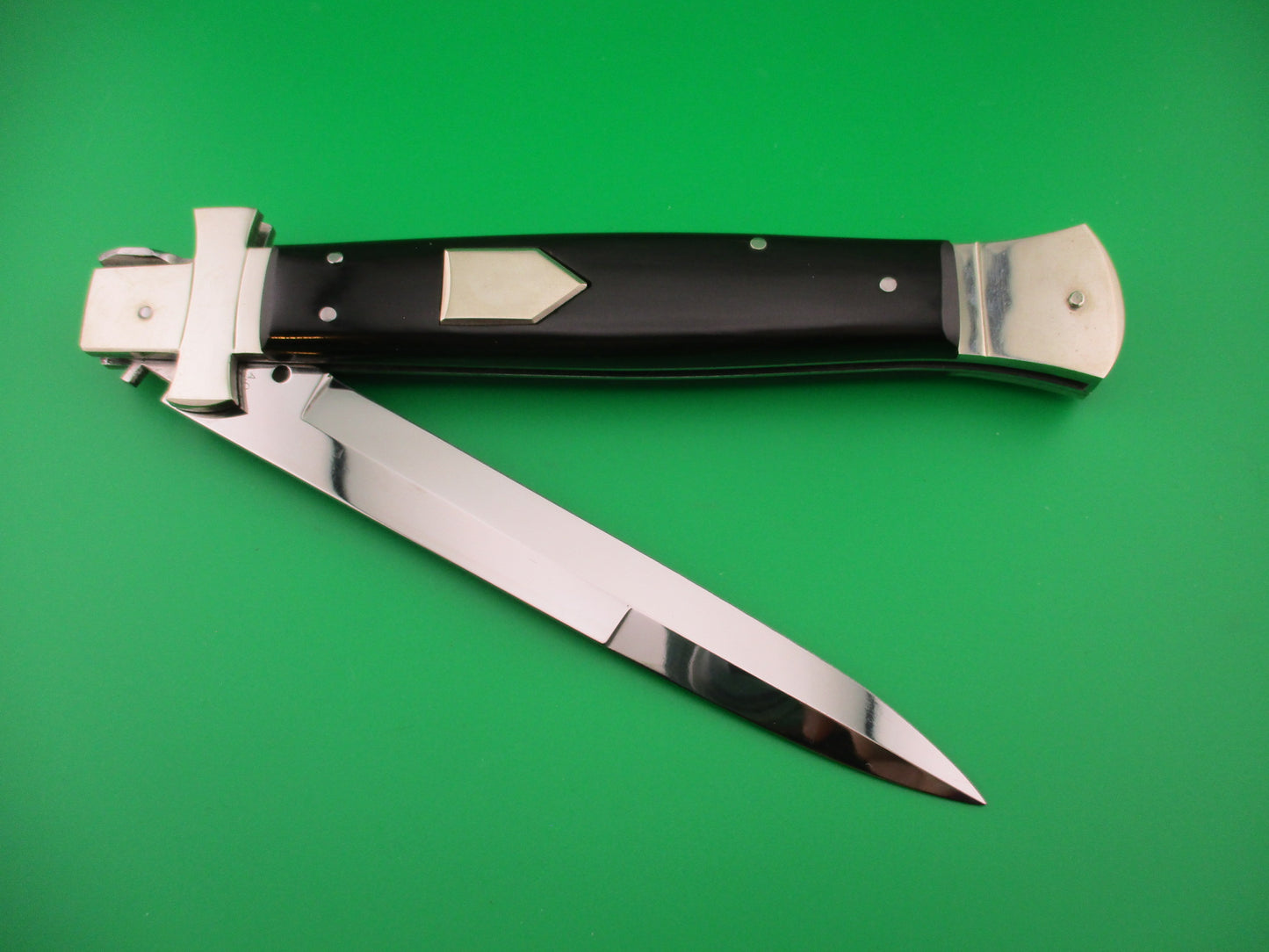 AGA CAMPOLIN DANUVIUS 40cm Italian Maltese Guard Picklock Shield button switchblade