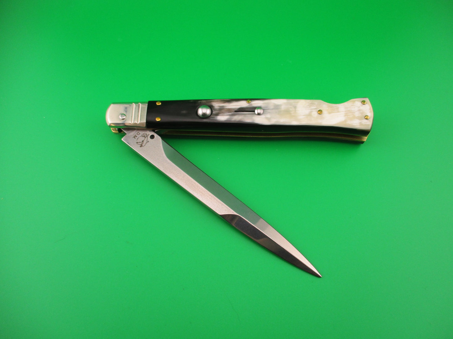 DM Dolphins 28cm Italian SHARK Bayonet lockback Horn handled automatic knife