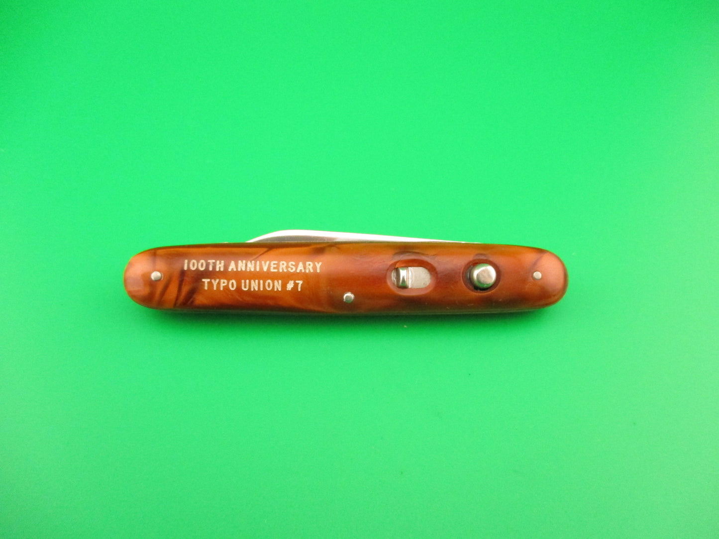 SCHRADE WALDEN Medium Double Orange Pearl Advertising MINT automatic knife