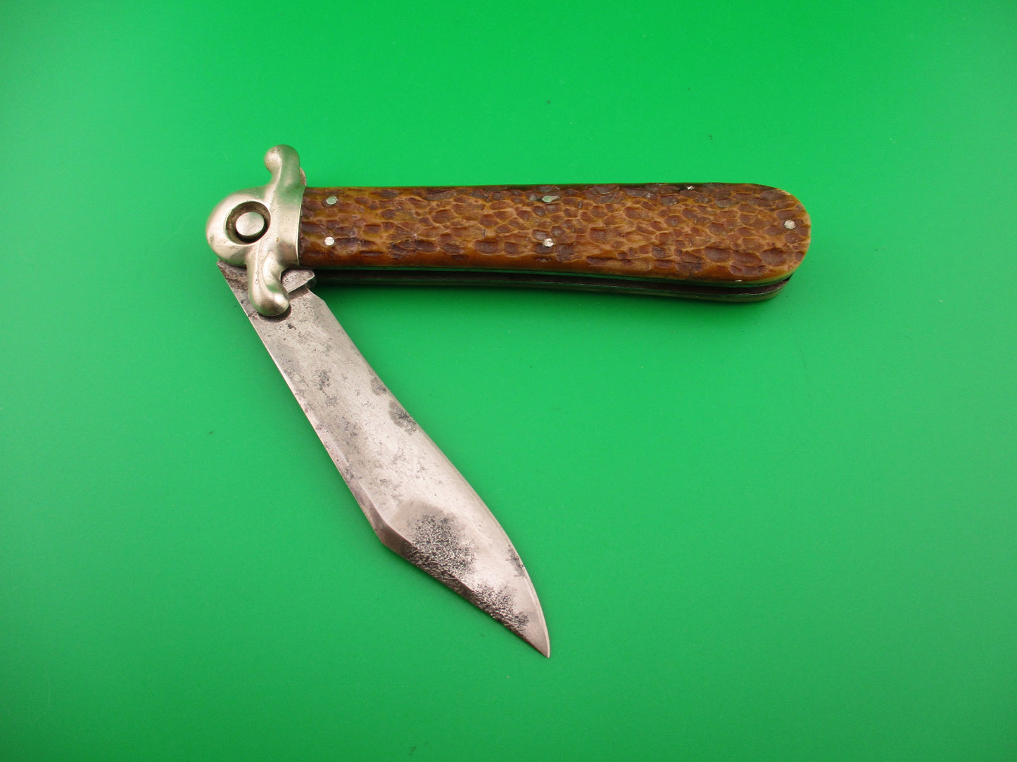 Press Button Knife Co GUARDIAN Antique switchblade knife partial etch