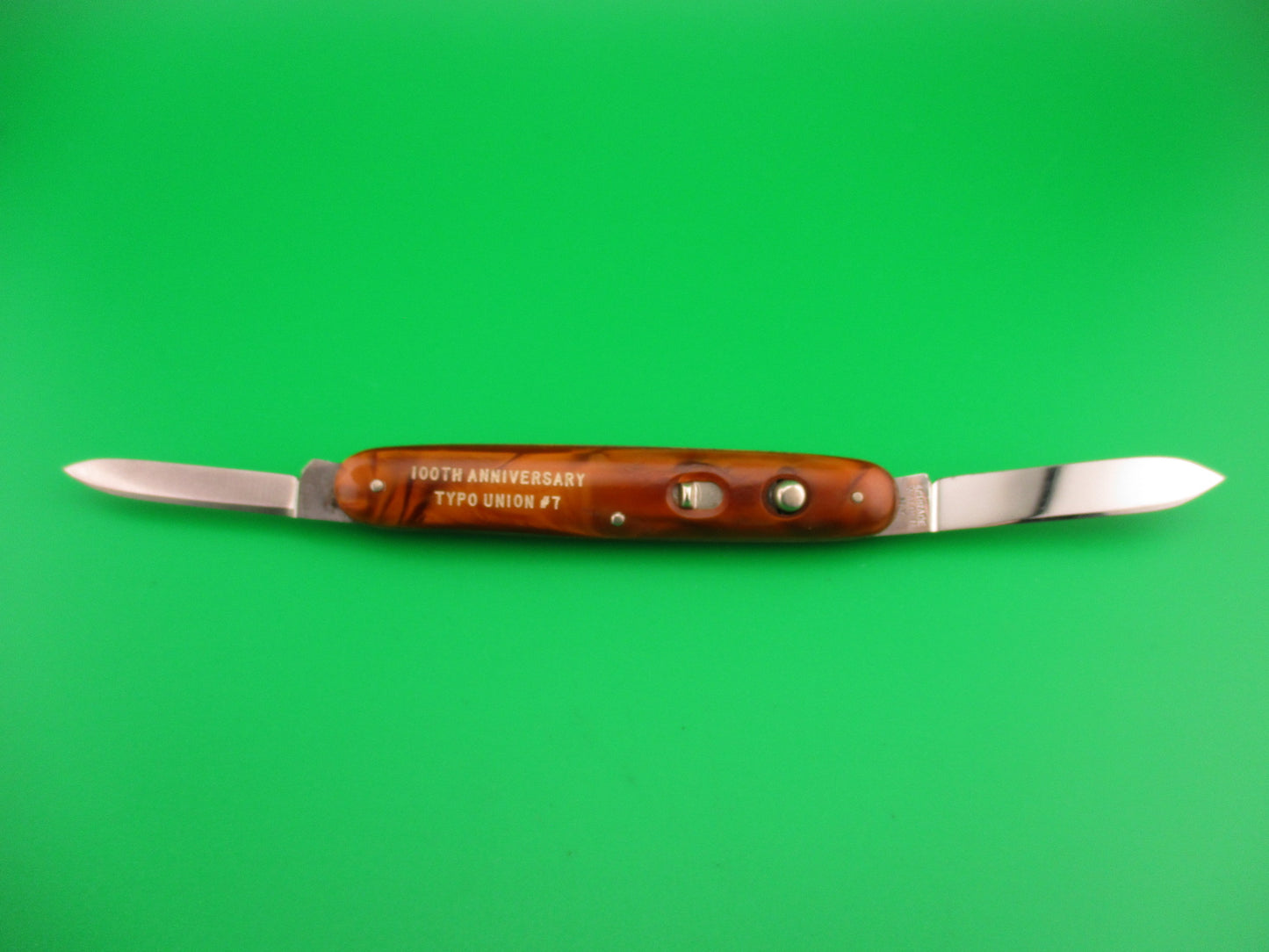 SCHRADE WALDEN Medium Double Orange Pearl Advertising MINT automatic knife