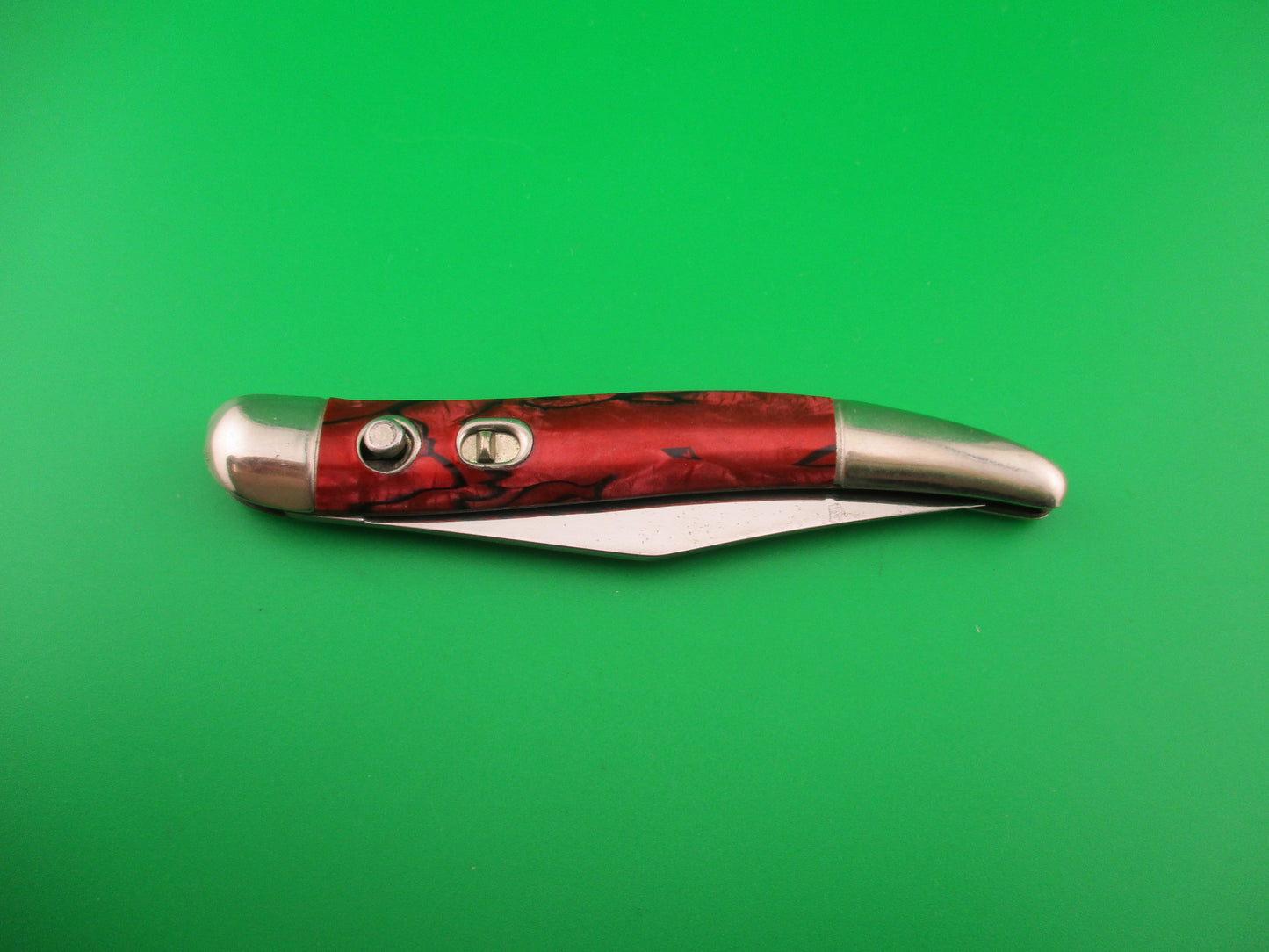 Hammer Brand Imperial Toothpick Red w Black streaks 1950s vintage switchblade knife