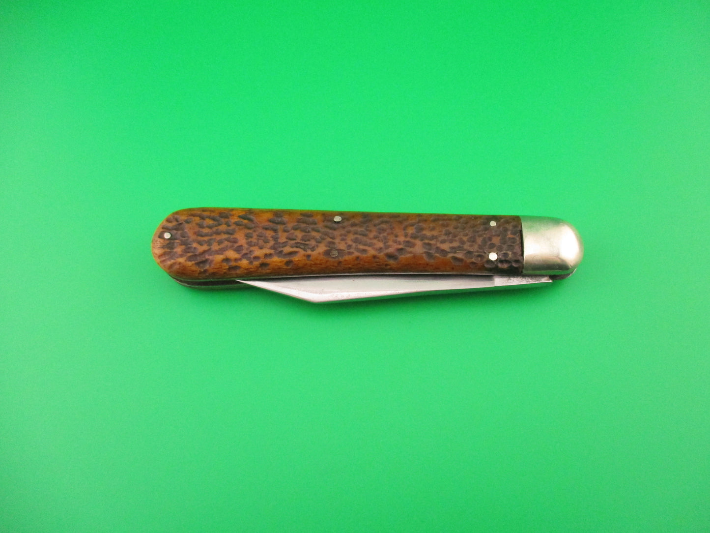 Press Button Knife Co #1000 INVINCIBLE antique bone handled switchblade knife