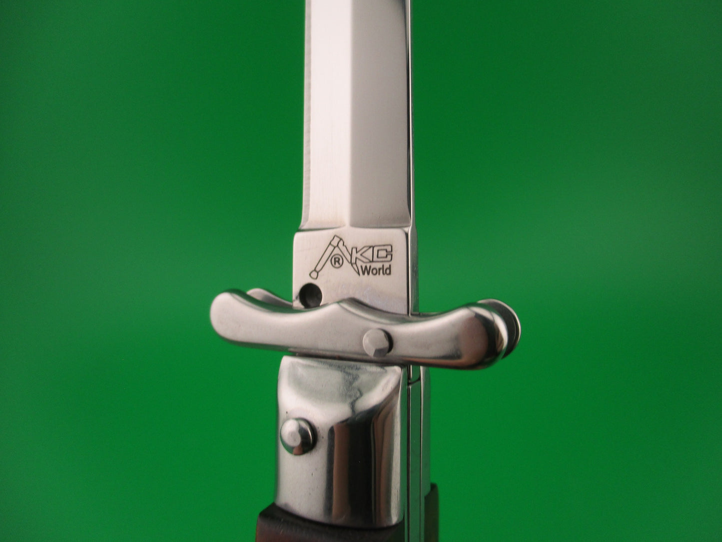 AKC World 19cm Italian style Medici Snake wood Swing guard automatic knife NIB