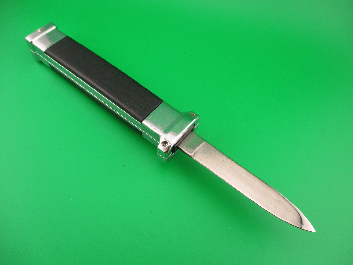 STAINLESS STEEL BLACK EAGLE 21cm Korean Retracting Guard automatic knife
