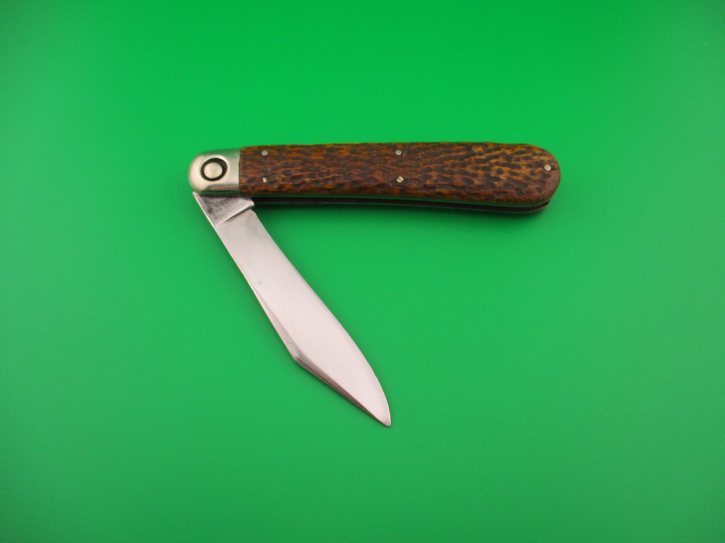 Press Button Knife Co #1000 INVINCIBLE antique bone handled switchblade knife