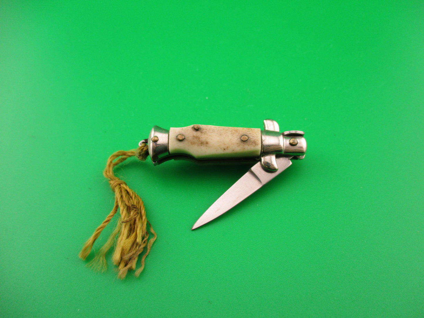 INOX 7cm Italian Mini Picklock Stag 4 pin vintage automatic knife w Yellow tassel