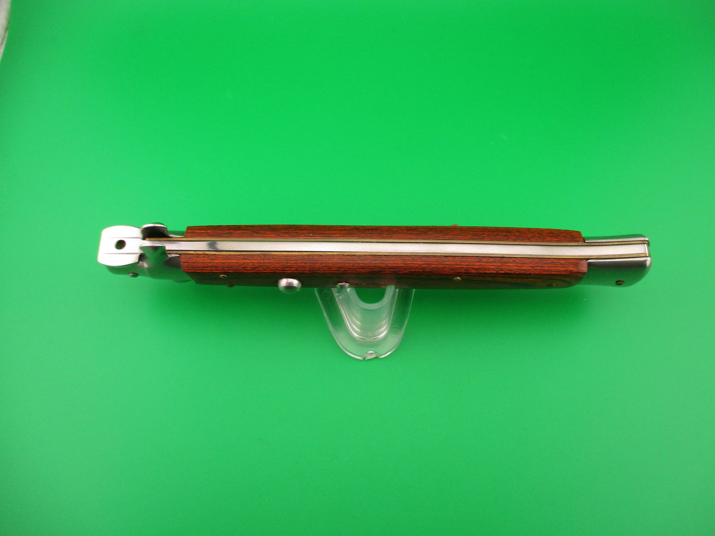 AKC MADE IN ITALY STAINLESS STEEL 33cm Italian wood swivel bolster switchblade