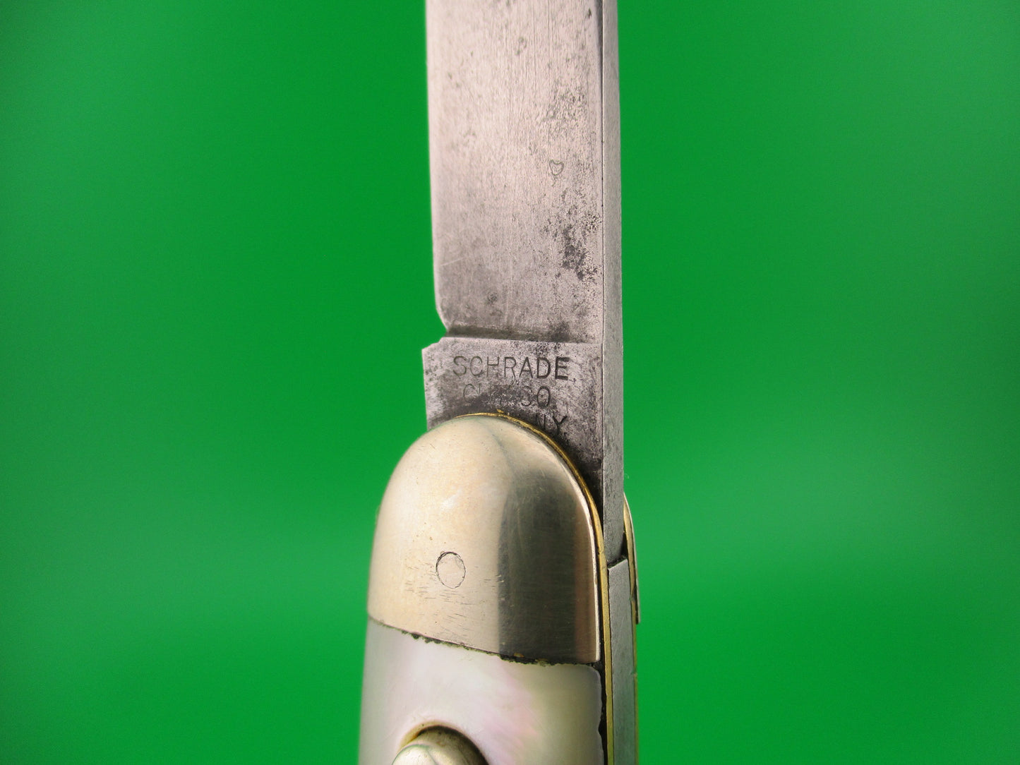 SCHRADE CUT CO  3 3/4" 7506B Large double MOP Full bolstered vintage switchblade