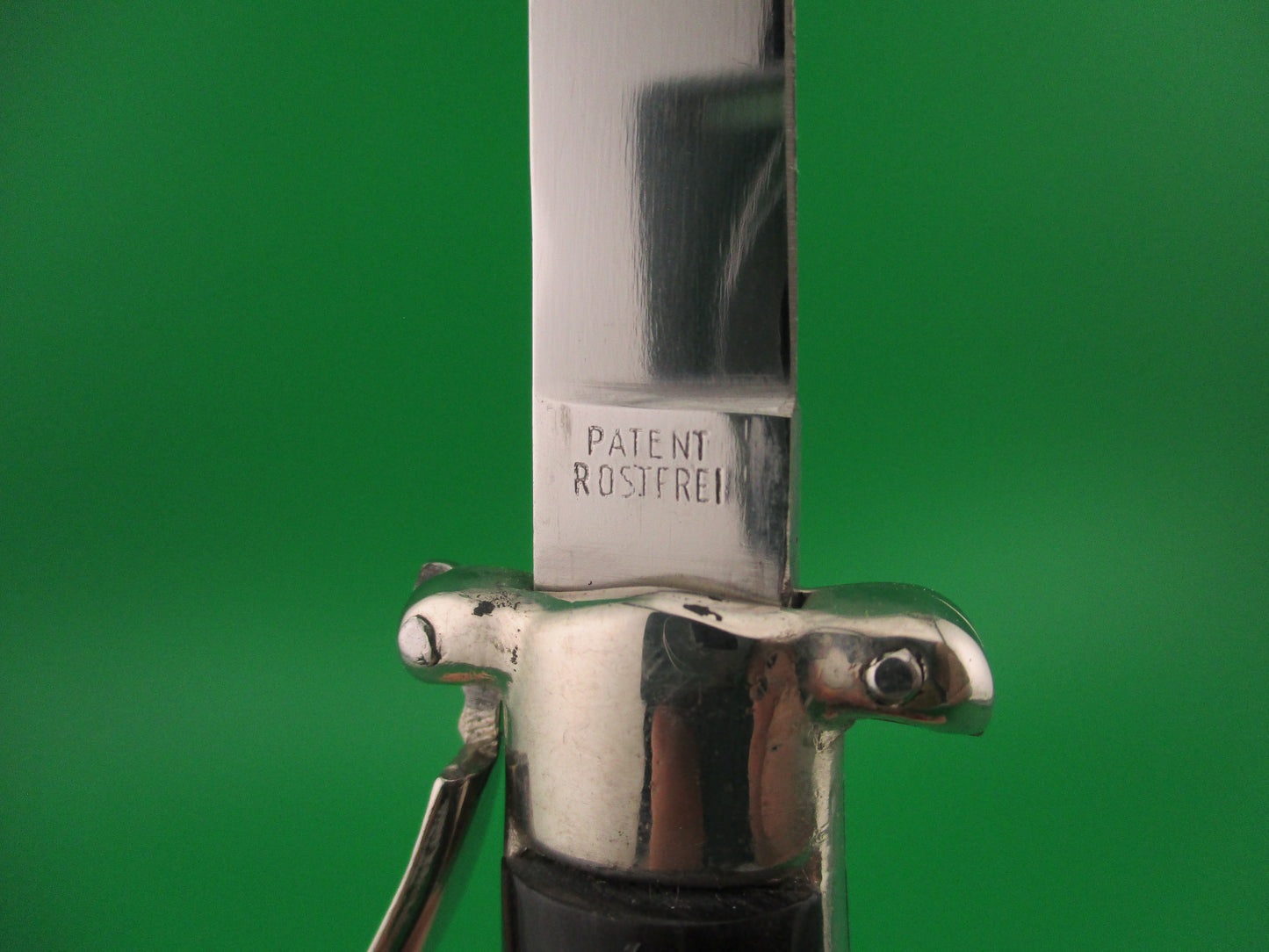C. Jul Herbertz 21cm OTF Italian trapdoor flush button NOS switchblade vintage 1960s