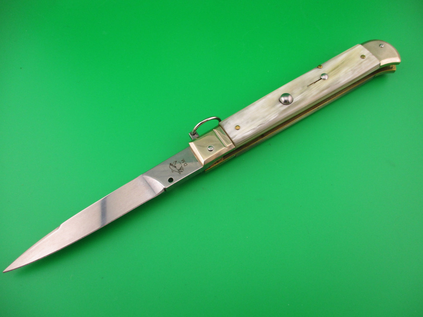 D.M. Dolphin 28cm Italian FALCON Ring pull Honey & Cream automatic knife