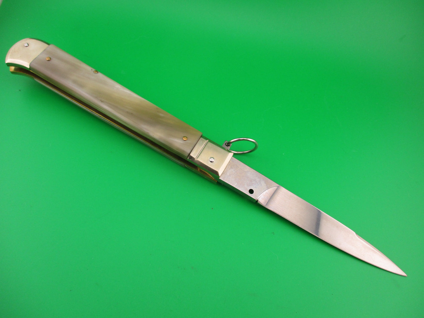 D.M. Dolphin 28cm Italian FALCON Ring pull Honey & Cream automatic knife