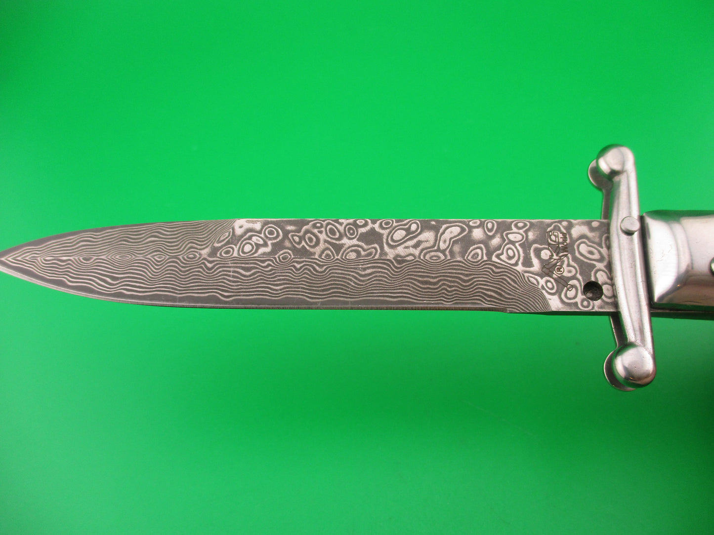 z AKC World 23cm Italian Swing Guard Damascus automatic knife in Wooden box