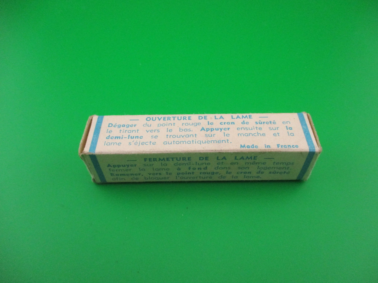 BARGEON INOX 14cm French Small Black Bobc vintage automatic knife NIB Red Dot